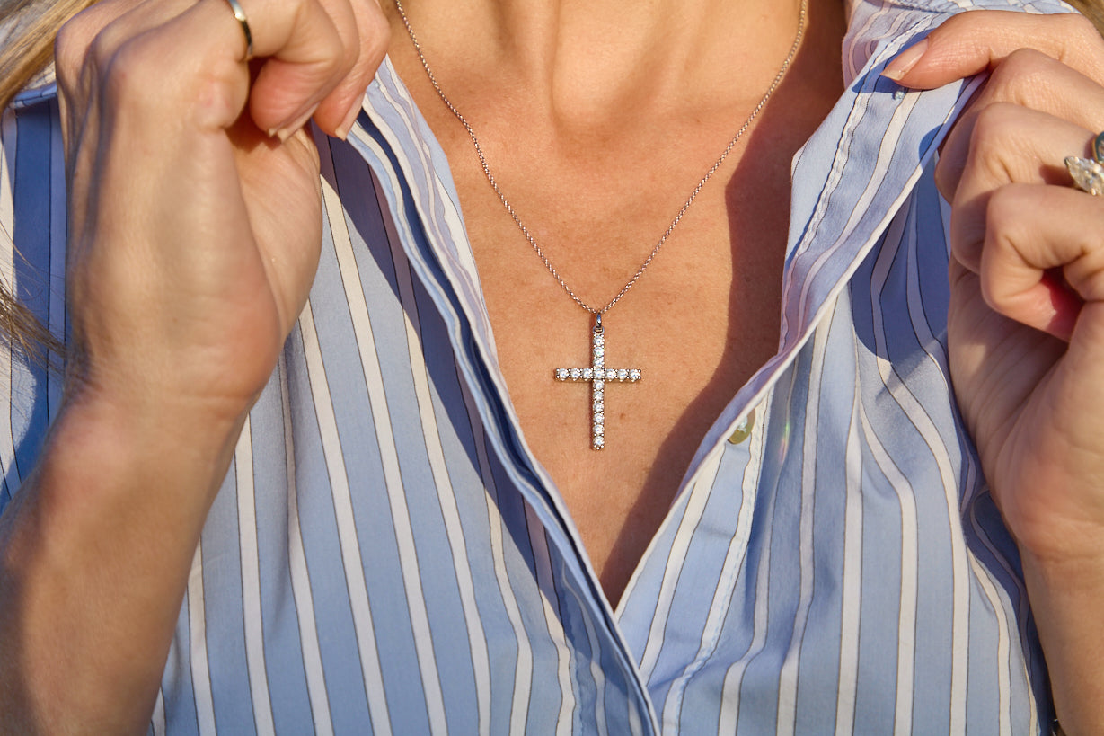 Extra Large Light Diamond Cross Necklace - WG